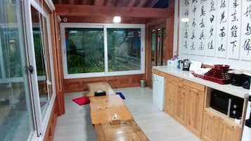 Shared kitchen facilities