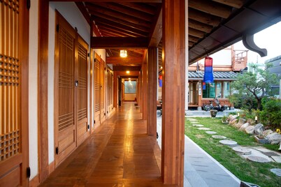 Navijam Hanok Hotel