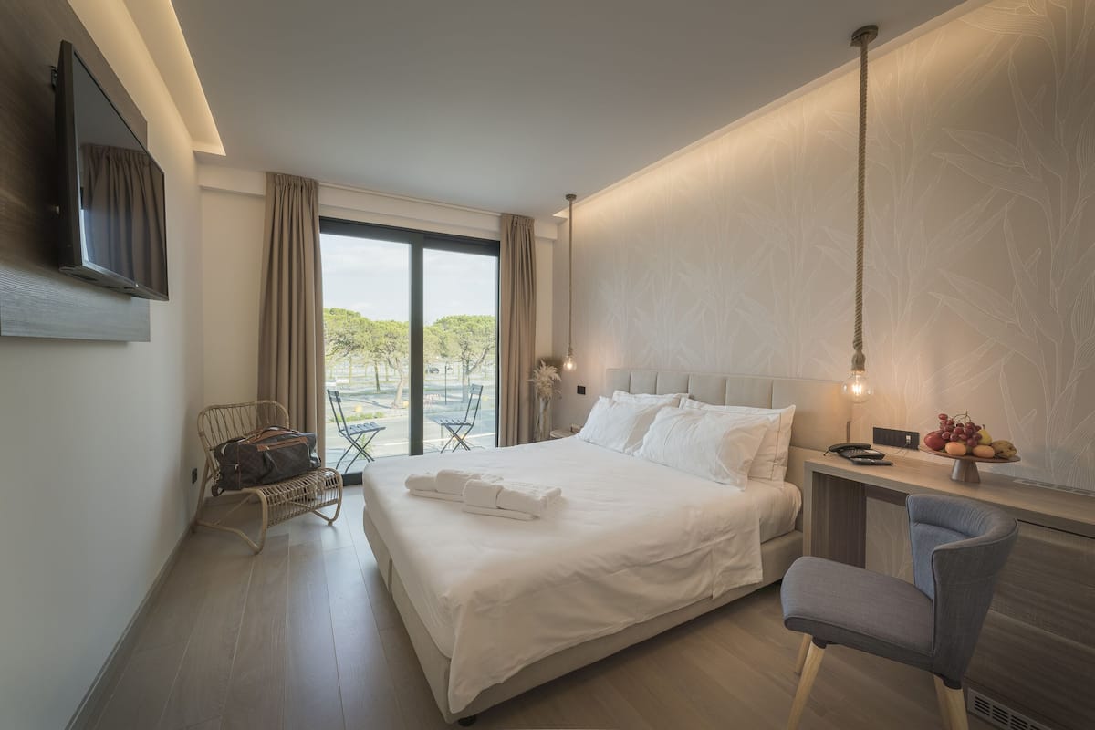 Superior Room | 1 bilik tidur, peralatan tempat tidur premium, gebar bulu kapas