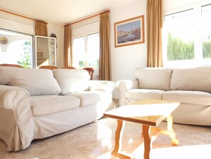 TV, fireplace - Nerea close to the beach ideal for families (Ametlla de Mar)