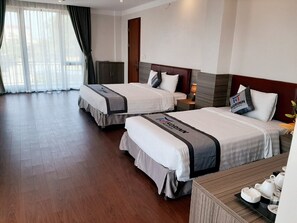 Junior Studio Suite