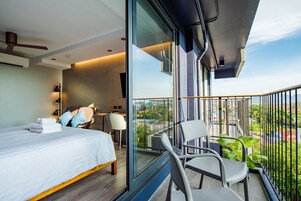 Studio | Minibar, in-room safe, blackout drapes, free WiFi