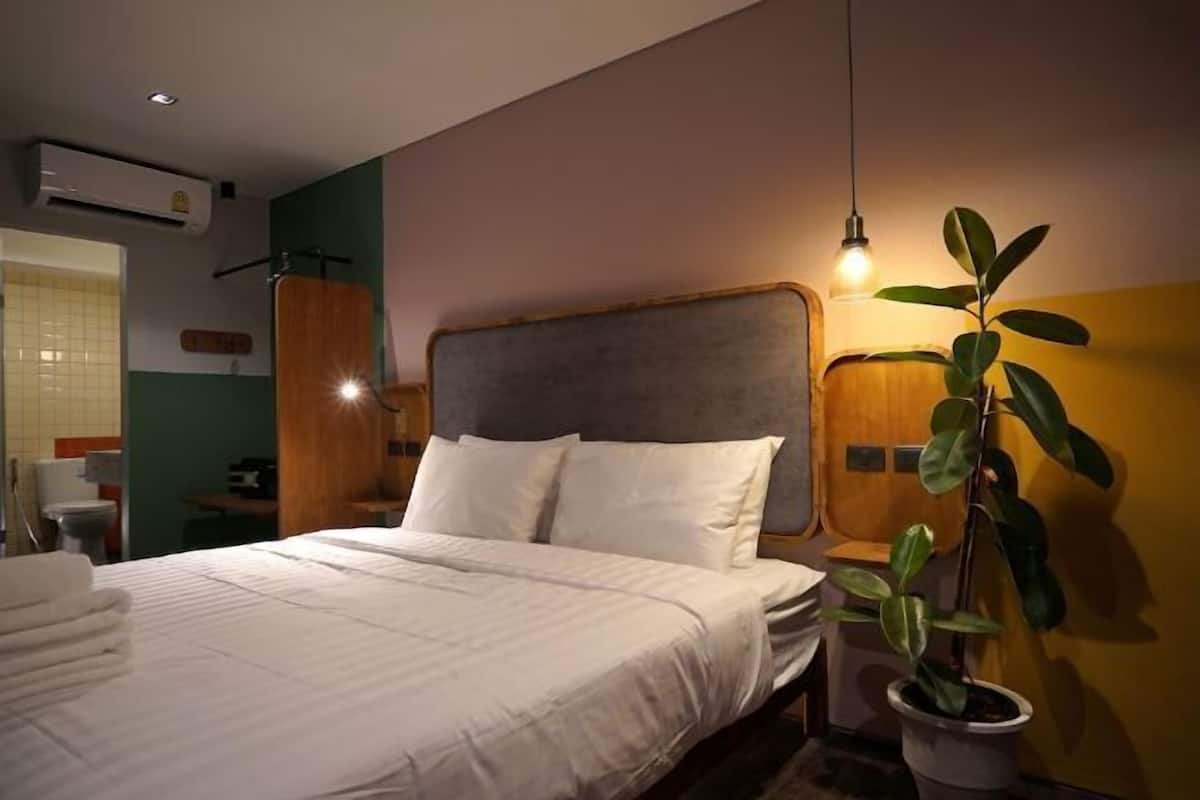 1 bedroom, minibar, in-room safe, blackout curtains