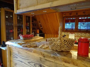 Fridge, microwave, oven, stovetop - Individual chalet Resort center (La Foux d'Allos)