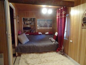 4 Schlafzimmer, Bügeleisen/Bügelbrett, Reisekinderbett, kostenloses WLAN