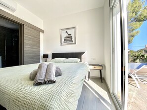4 Schlafzimmer, Bügeleisen/Bügelbrett, kostenloses WLAN, Bettwäsche