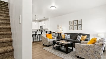 Smart TV, Netflix, Hulu, foosball