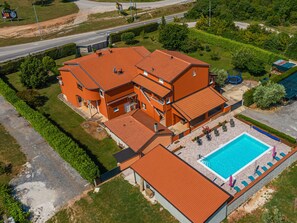 Exterior - Apartments Danka, (16243), Pula, hr (Pula)