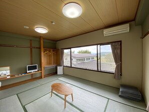 Traditional-Zimmer, Nichtraucher (Main Building, 10 Tatami-mats) | Kostenloses WLAN