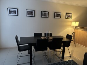 Dining - Cosy Apartment close to everything (North Adelaide)