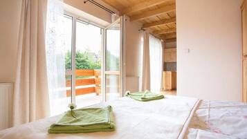 1 bedroom, individually furnished, free WiFi