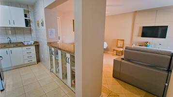 Apartment, 2 Bedrooms (106) | Living area | TV