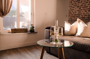 Smart TV, table tennis, books, music library - Ferienhaus in der Nähe zum Hainer See mit Sauna und Grillplatz (Neukieritzsch)