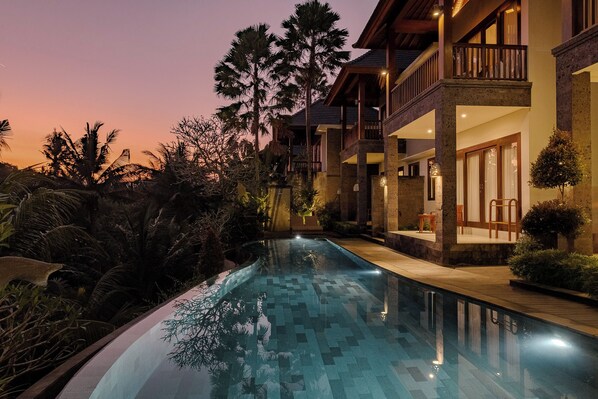 Outdoor pool, pool umbrellas, pool loungers