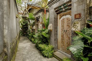 Garden - Yanyan Resort Ubud (Sukawati)