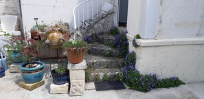Property entrance - La Miramboise (Mirambeau)