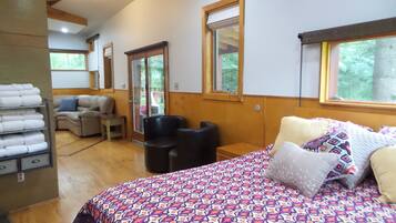 1 chambre, bureau, fer et planche à repasser, Wi-Fi gratuit