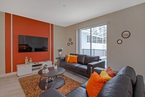 Smart TV - Family home located in a luxurious resort (kissimmee)