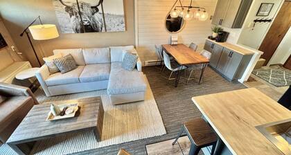 Ski in Ski out, 1 Bed plus Loft, BEST VIEWS IN LUTSEN!