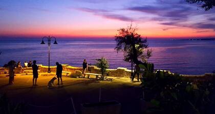 GREEN BAY HOUSE 100 meters from the sea