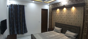 Sleep - Eat - Comfort