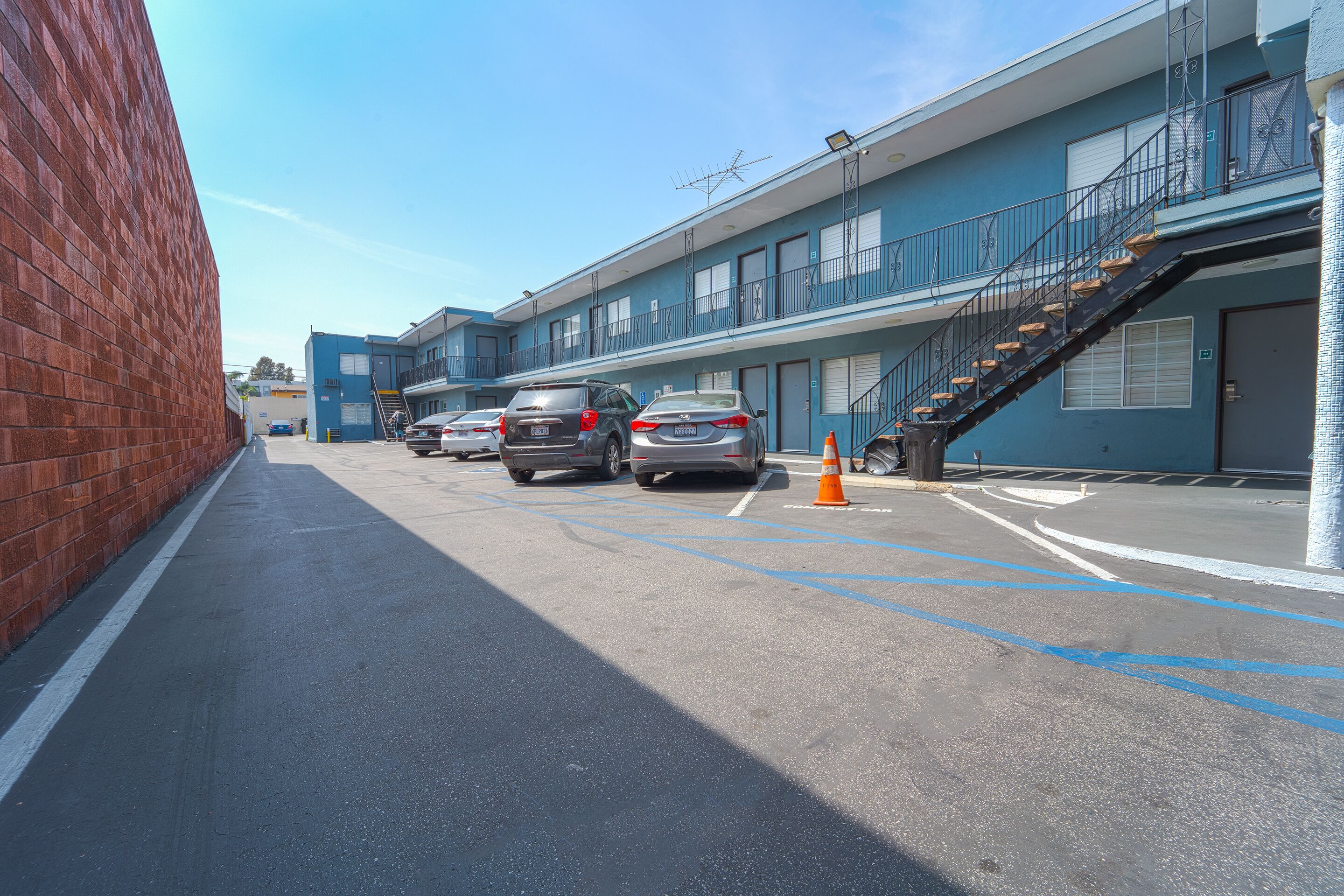 Foto - Rodeway Inn & Suites North Hollywood Burbank Airport - Universal Area