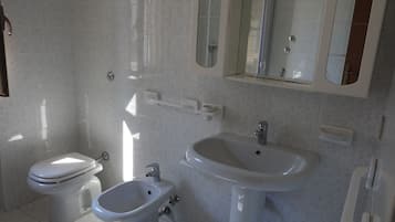 Dusche, Bidet