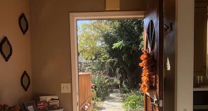 Charming Hidden Cottage