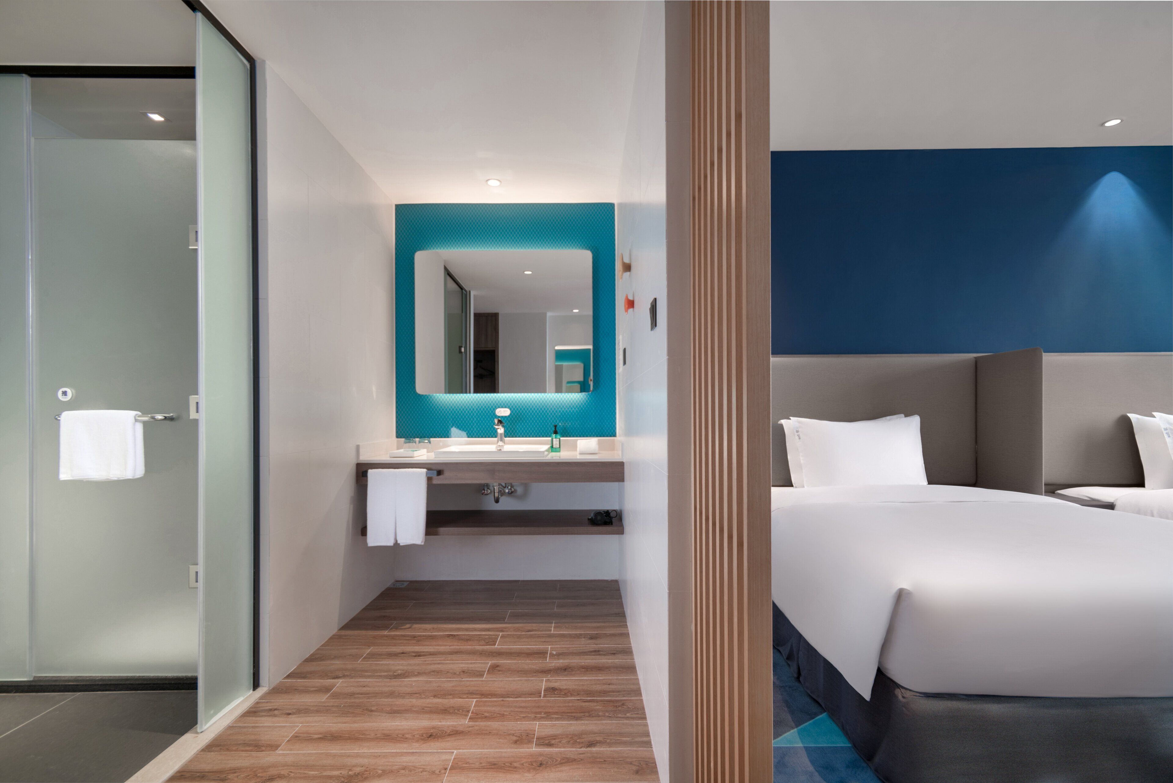 Chambre Standard, 2 lits doubles | Coffres-forts dans les chambres, chambres insonorisées