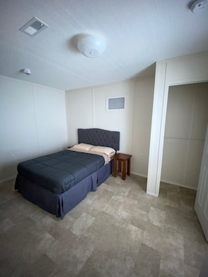 2 間睡房、免費 Wi-Fi、床單