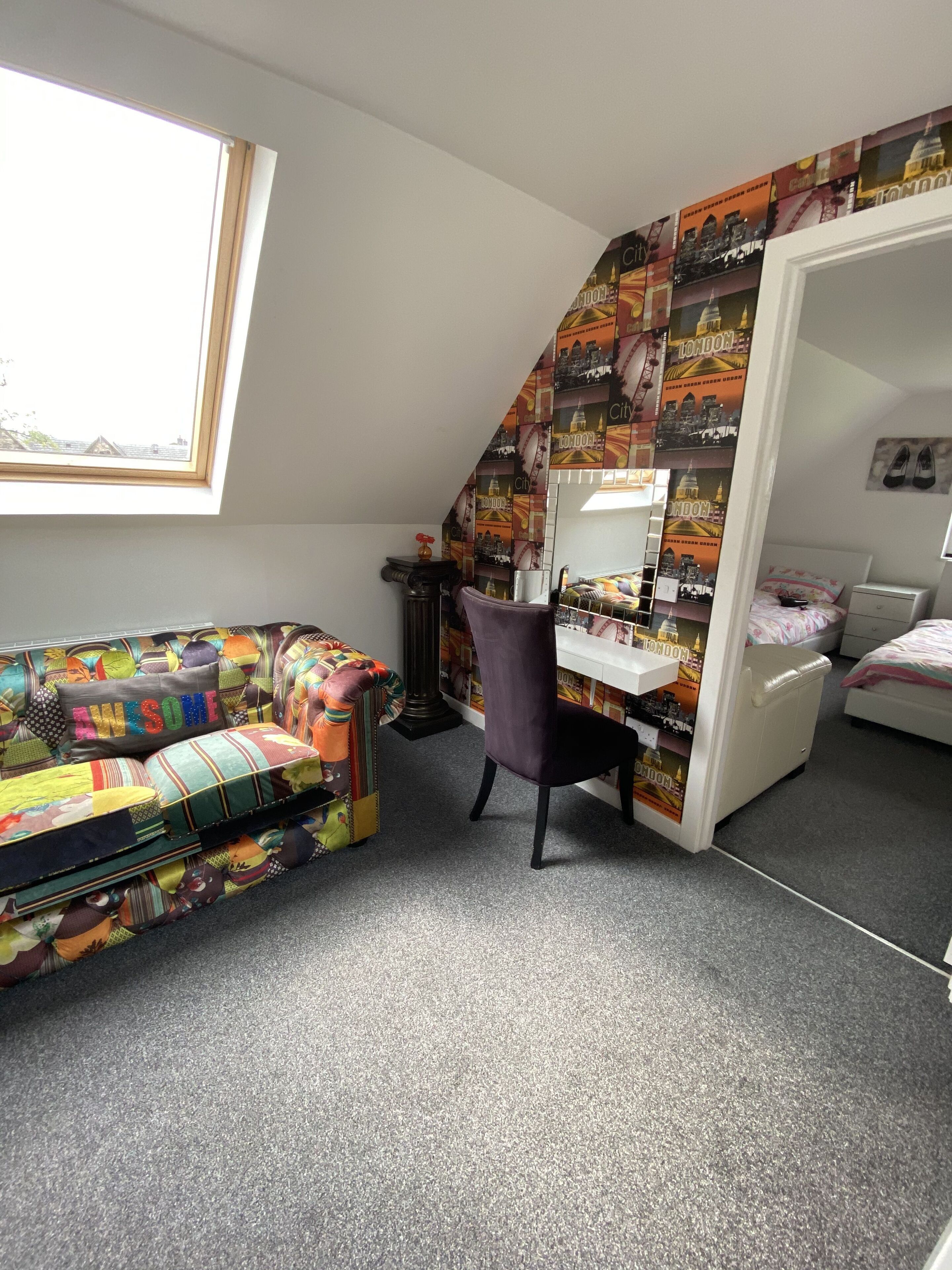 4 多间卧室、熨斗/熨衣板、免费 WiFi、床单