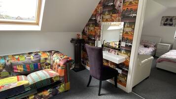 4 camere, ferro/asse da stiro, Wi-Fi gratuito, lenzuola