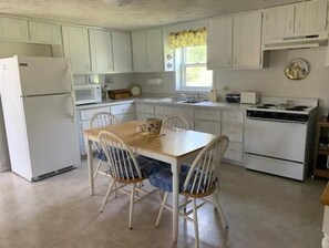 Oven, stovetop - Home in Historic Lumber Town of Nahma. MI (Nahma)
