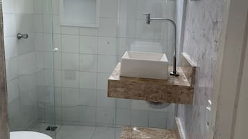 Doppia Basic | Bagno | Doccia, asciugamani