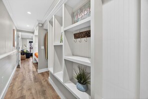 1 bedroom, iron/ironing board, travel cot, WiFi