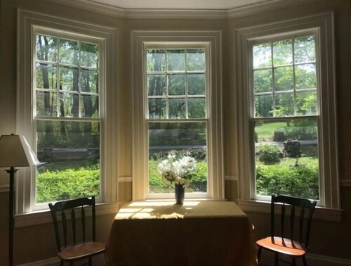 Beautiful, Spacious Historic Victorian Near Ski Liberty