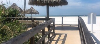 Marco Island Waterfront Condo 