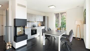 Kühlschrank, Ofen, Herdplatte, Geschirrspüler