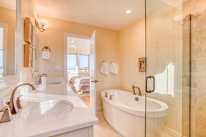 Bathroom - Vista House (Seaside)