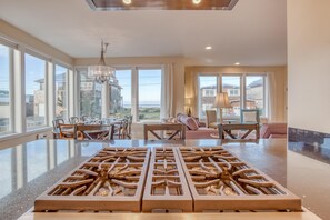 Living room - Vista House (Seaside)