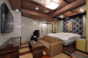 1 bedroom, minibar, soundproofing, free WiFi