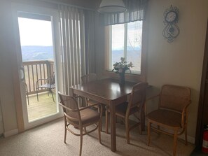 Studio, Multiple Beds (10-202) | Private kitchen