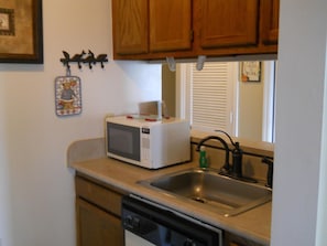 Studio, Multiple Beds (10-202) | Private kitchen
