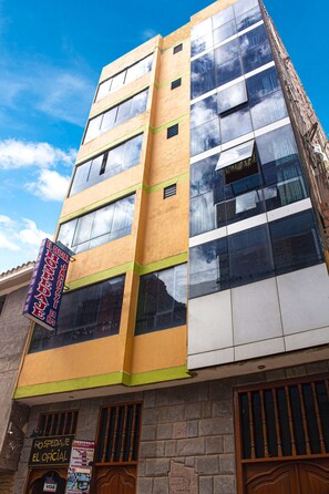 Front of property - Hospedaje el Oficial (Cusco)