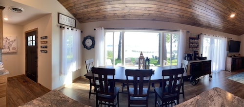 Calling Outdoor Adventurers! Resting on Grace Lake House with Home Theater!