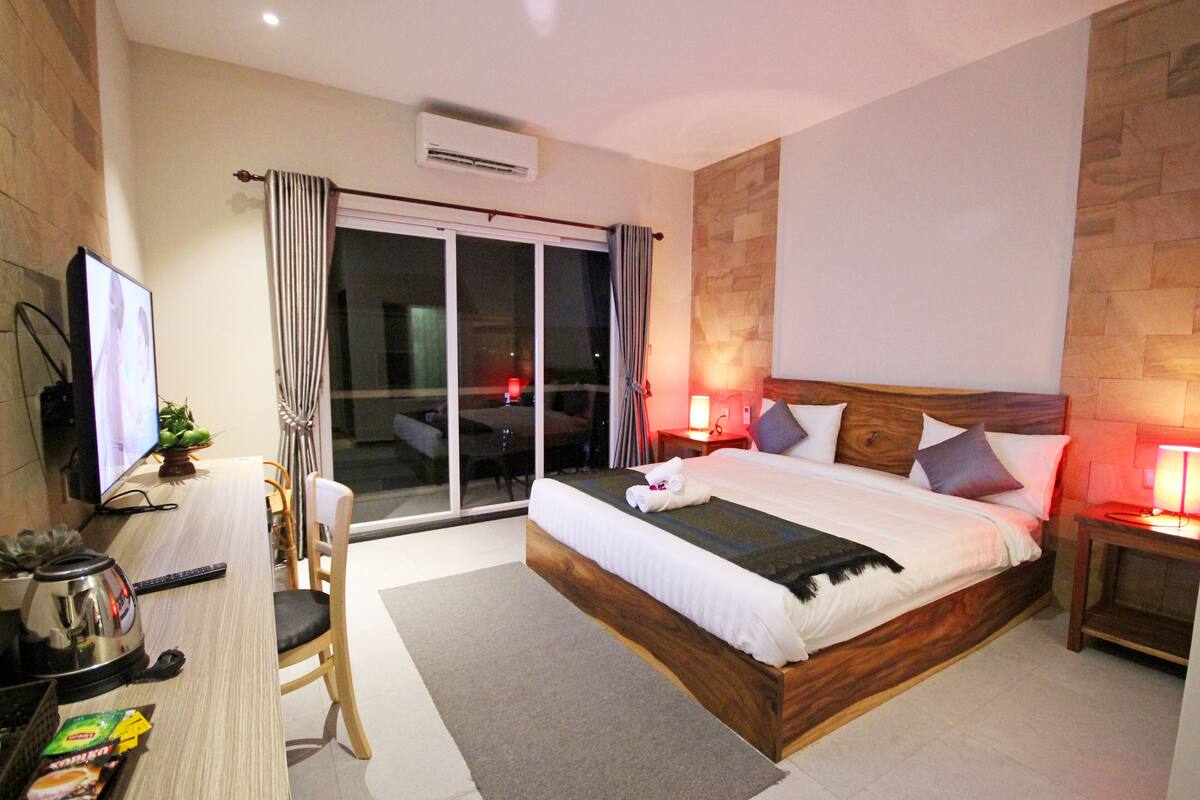 Ropa de cama de alta calidad, wifi gratis y ropa de cama