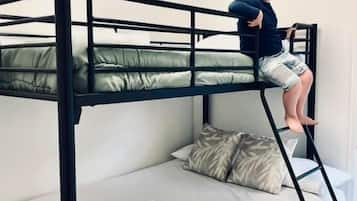 Spa Villa | Free cots/infant beds, free WiFi, bed sheets