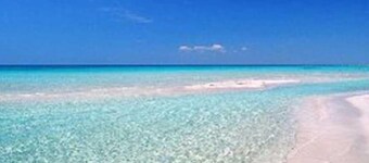 SEAVIEW LUXURY RETREAT WITH POOL IN THE HEART OF PORTO SELVAGGIO NATURE RESERVE