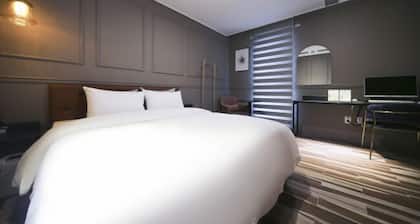 RIAN Hotel
