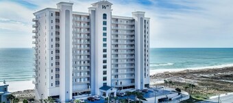 Free Golf! Penthouse Floor, Gulf Front, Large Balcony-Spectacular Gulf Views!